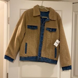 NWT reversible Sherpa/ denim jacket